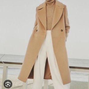 Club Monaco Daylina Camel Coat Large